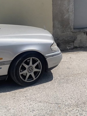Mercedes C180 αυτοκίνητο, πολύ καλό