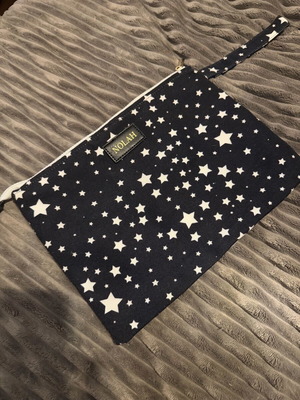 NOLAH pouch με αστέρια καινούργιο, μαύρο και άσπρο