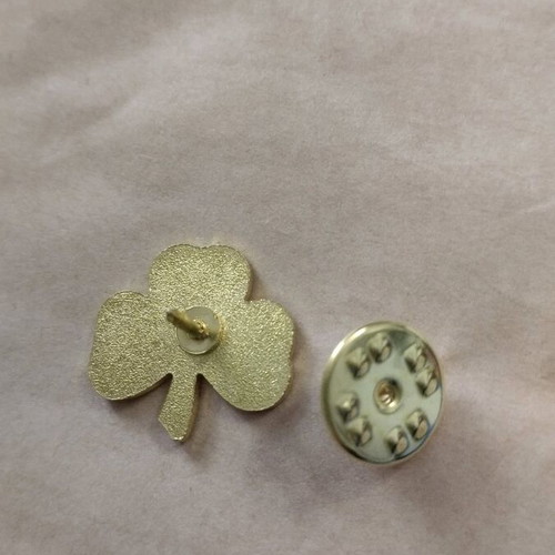 Panathinaikos Pin with Enamel and Gold Outline like new