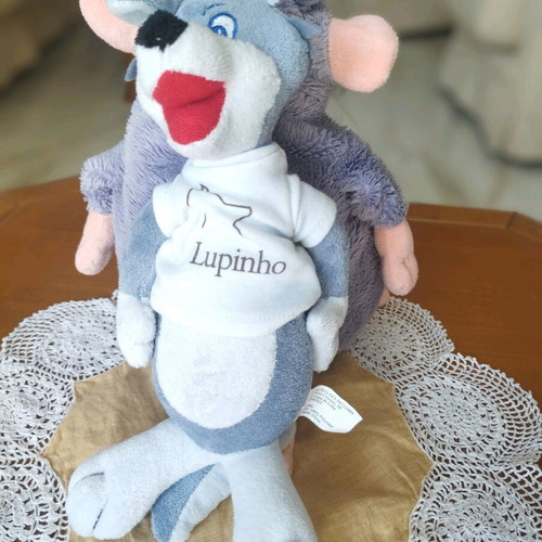 Collectible set of 3 plush toys with storybook new