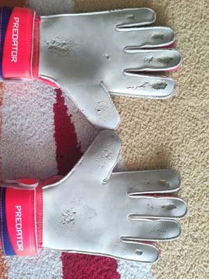 Football gloves used