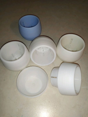 Detachable flower pots like new, pack of 5 plastic 7x7cm