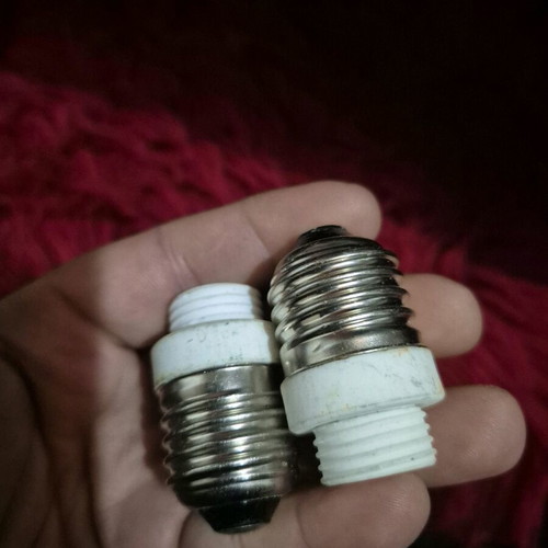 Adapter for E27 to G9 Led socket like new, ceramic type