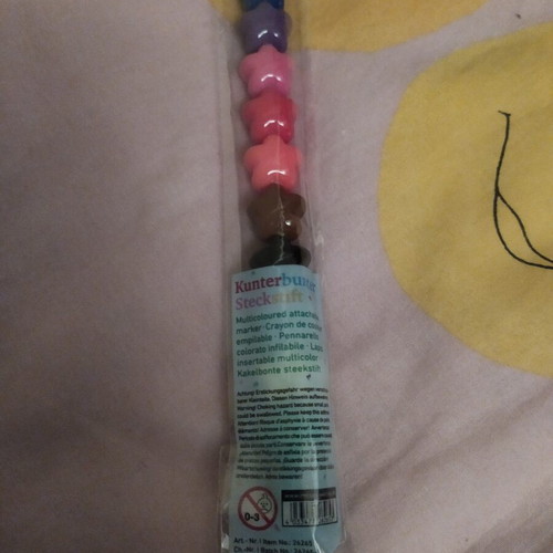 Moses Crayon Set with 12 Colors New