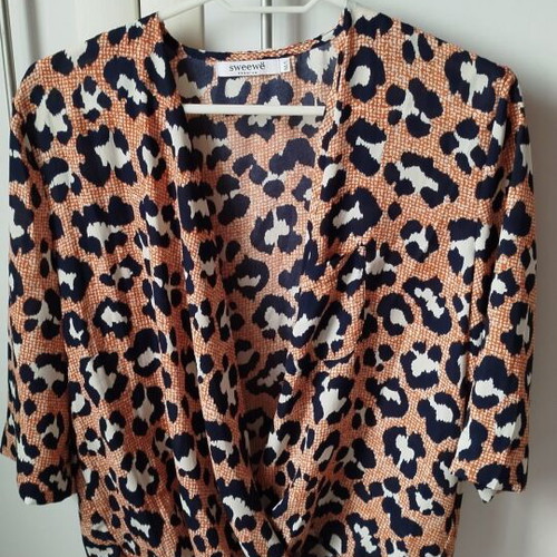 Women's blouse cruazé like new, size L, multicolor