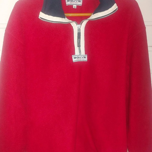 3 Guys women's sweatshirt like new, size M, blue and red