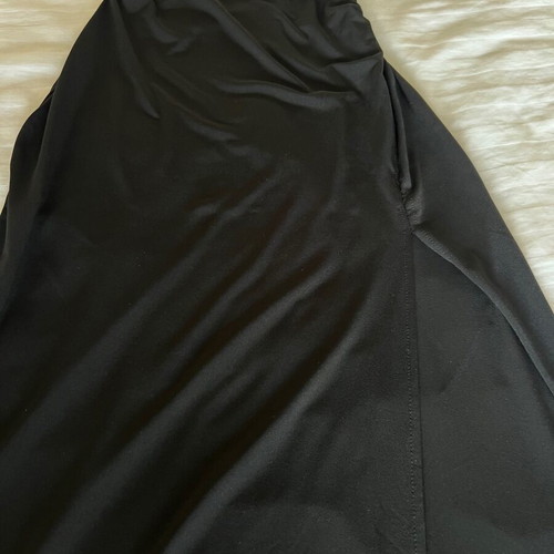 Pull & Bear dress like new, black, open back with leg slit