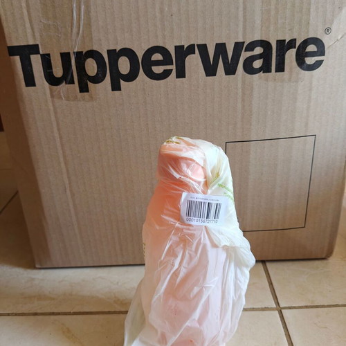 Tupperware bottle 500ml new, unused