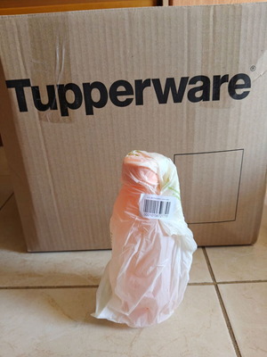Tupperware bottle 500ml new, unused