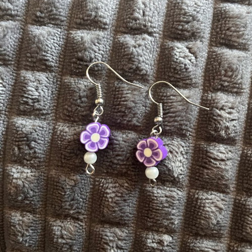 Earrings with beads new