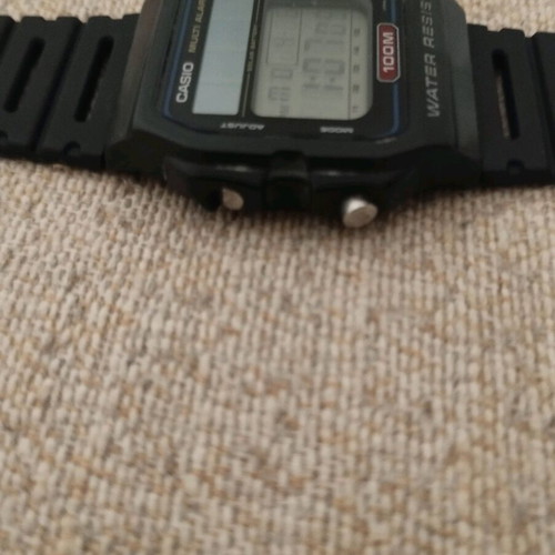 Casio WL-100 Solar vintage watch used, 1980s model