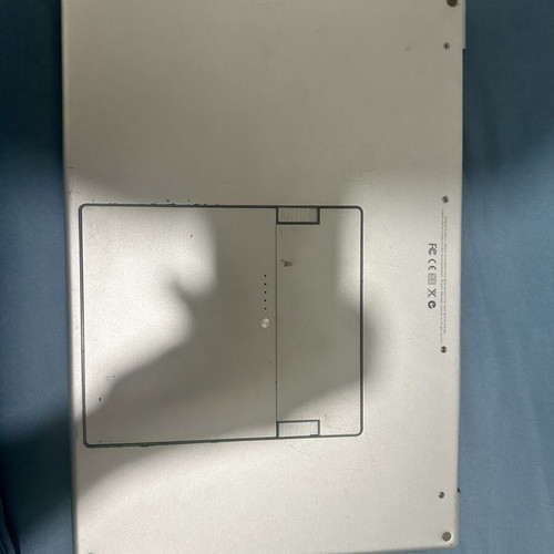 Apple A1150 laptop