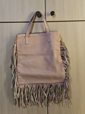 BSB shoulder bag with fringes, soft pink, new leather