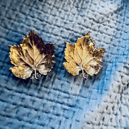 Vintage 925 silver decorative grape leaf plates, embossed, 18g each
