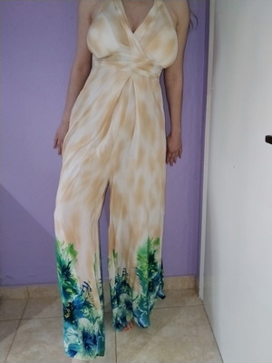 Summer jumpsuit like new, size M, beige with tropical print