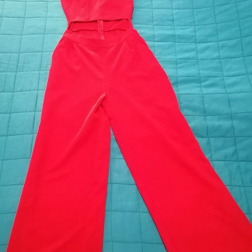 Red crepe jumpsuit New Imperial size M new with cut out