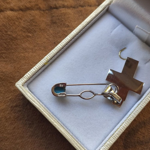 White Gold 14K Baby Safety Pin with Cross 4.83g Like New