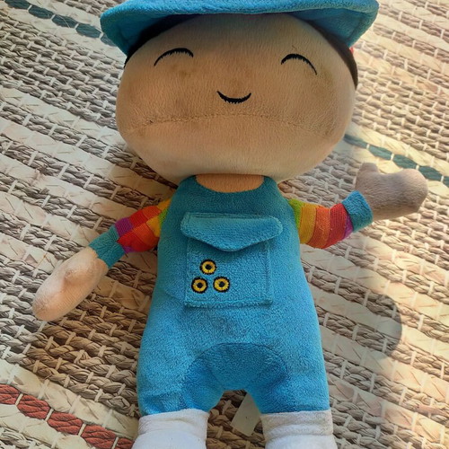 Soft plush doll toy