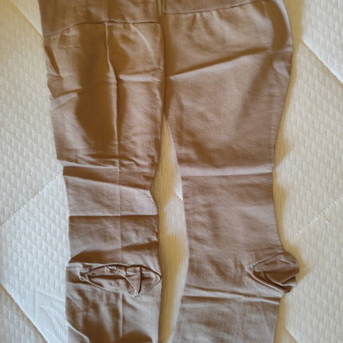 ScudoTex K1 open toe compression socks like new, beige, knee-high
