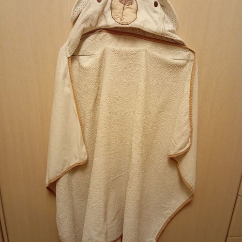 Baby bathrobe like new with bunny design