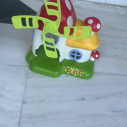Toy houses set of 2