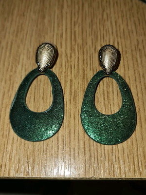 Bijou earrings like new