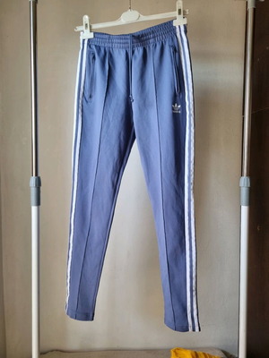 Adidas γυναικείο παντελόνι αθλητικό σαν καινούργιο, μέγεθος S, μπλε