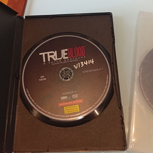 True Blood DVD season 3, like new, 5-disc set with subtitles