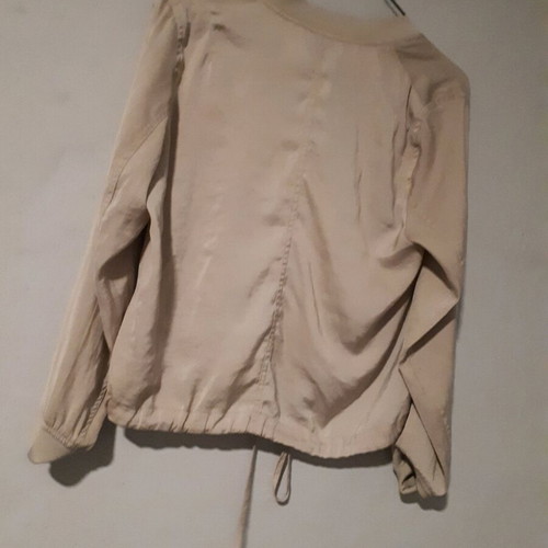 H&M beige jacket like new, size S