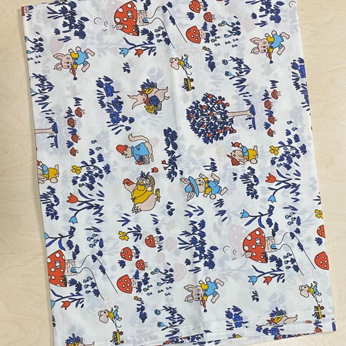Cotton Baby Crib Sheet with Animals, Like New, 1.05x1.60 m