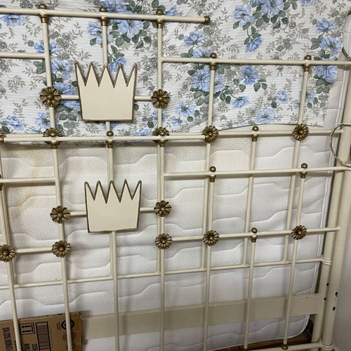 Iron bed king size with mattress like new