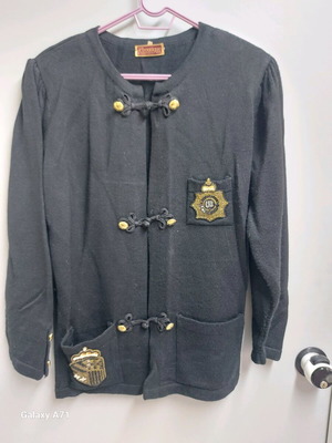 Black wool cardigan like new, size M