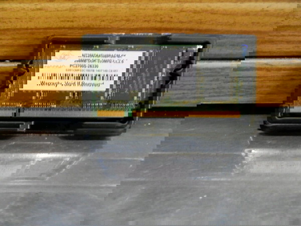 RAM SODIMM 256MB DDR 333MHz PC2700S CL 2.5, VINTAGE (ΓΙΑ RETRO LAPTOP)