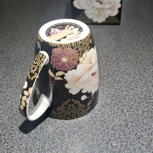 Kimono Maxwell & Williams 400ml mug new, fine bone china porcelain