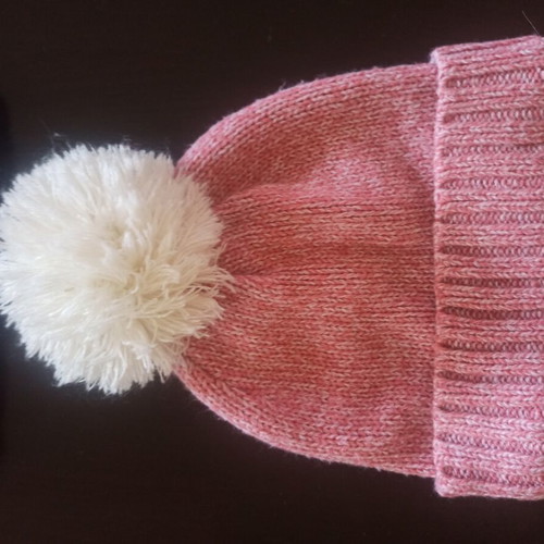 Women's hats used, set of 2
