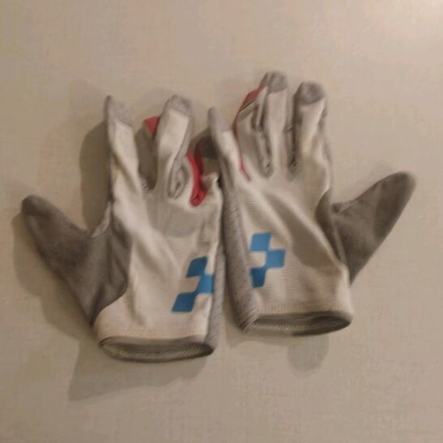 Cube cycling gloves used