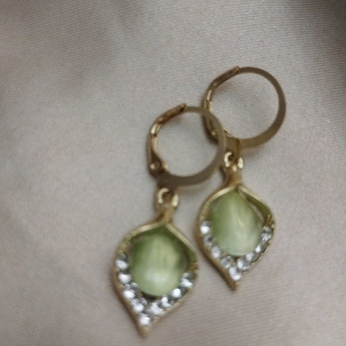 Fo Bijou Earrings with Green Stone new