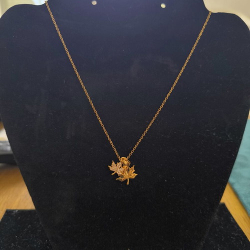 Necklace with Maple Leaves and Strass Gold-Tone Women's Jewelry new