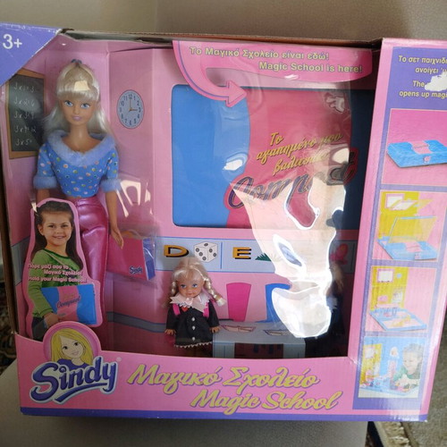 Sindy Magic School set of 3 dolls new, sealed
