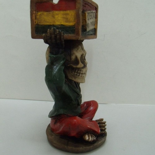Libertad Para Maria figure used, poliresin, 14.5 cm height