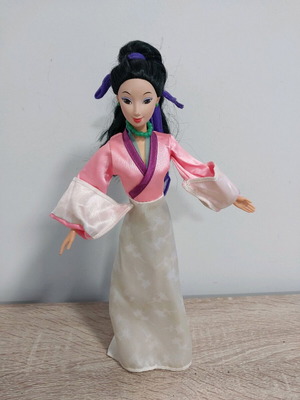 Disney Mulan 1998 Matel doll used with missing parts