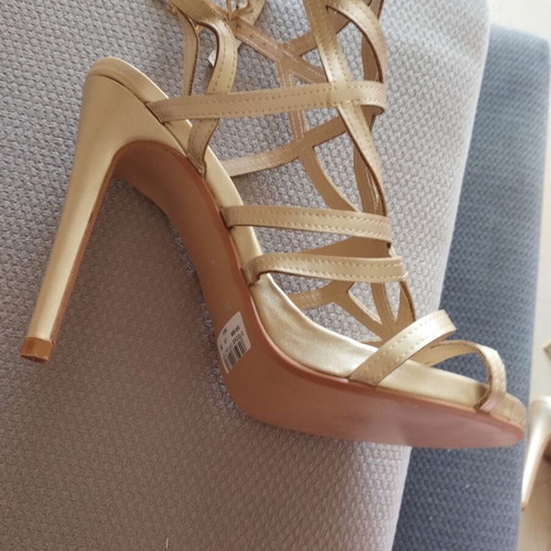 Migato gold sandals size 38 like new