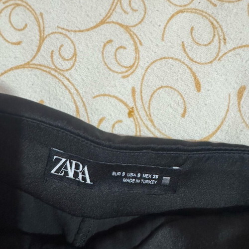 Zara satin skort with pleats like new, black, size S