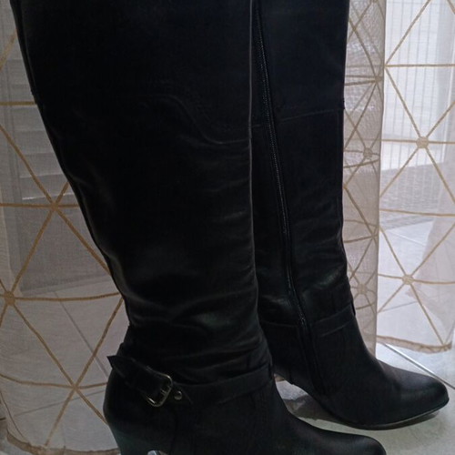 Boxer black leather boots like new size 38 with 7cm heel