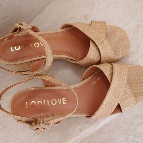 LodiLove Raffia Sandals Size 40 New Beige Gold