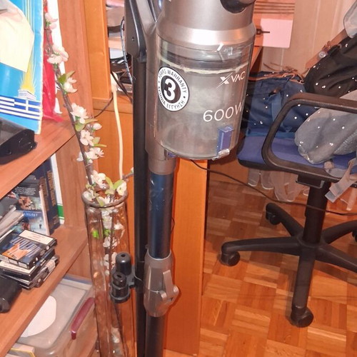 Morris SVC6101HH Cordless Stick Vacuum Like New 28.8V with Accessories
