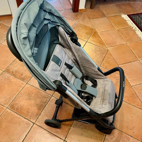 Inglesina Quid folding stroller used, lightweight, grey/blue