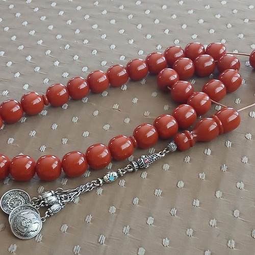 Vakelitis Komboloi used, 33 beads, traditional metal finish