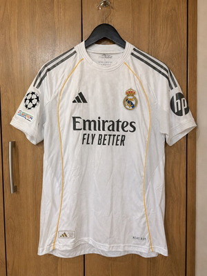 Adidas Real Madrid Bellingham #5 jersey, size L