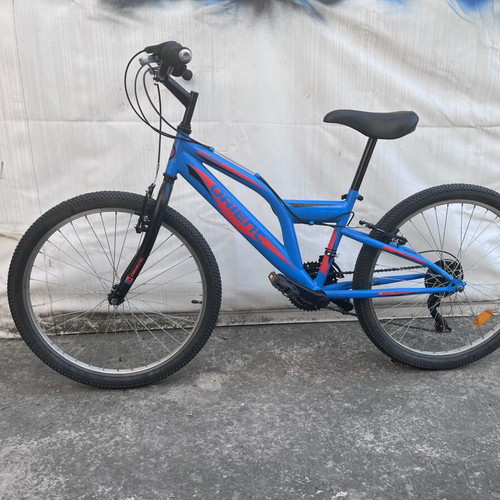 Orient Dart 24" mountain bike like new, blue, 26 inch